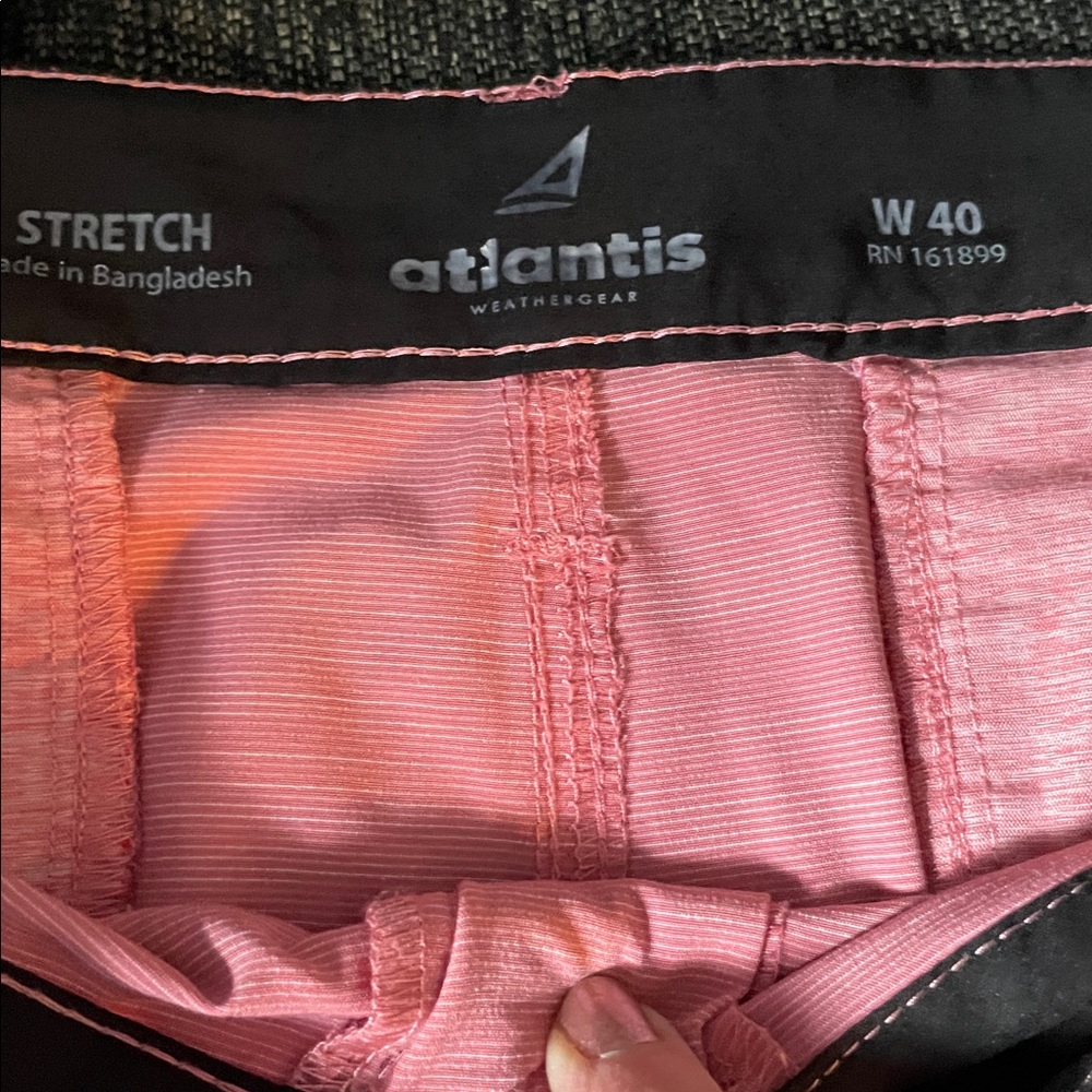 Men’s shorts - Picture 2 of 3